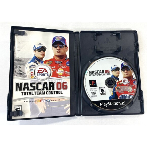 NASCAR 06: Total Team Control Sony PlayStation 2 2006 Complete w/ Manual Tested - Picture 4 of 9